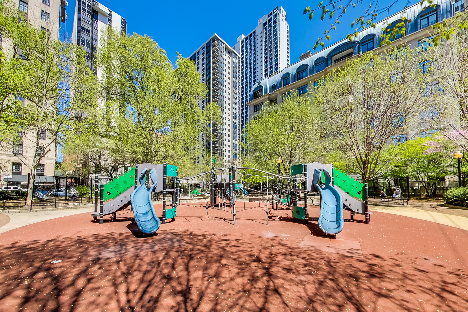 1300 N Astor Street Unit: 8C
