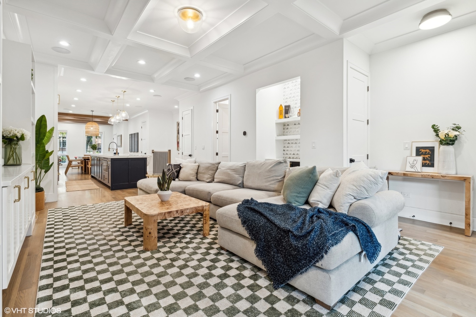 1427 W Wrightwood Avenue Unit: 1