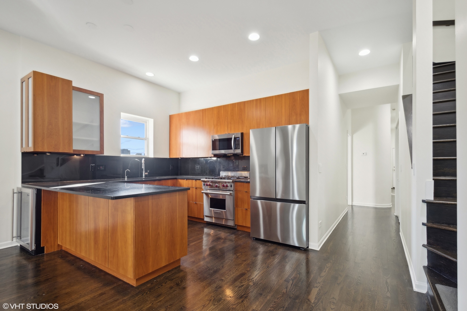 1504 N Greenview Avenue Unit: 3A