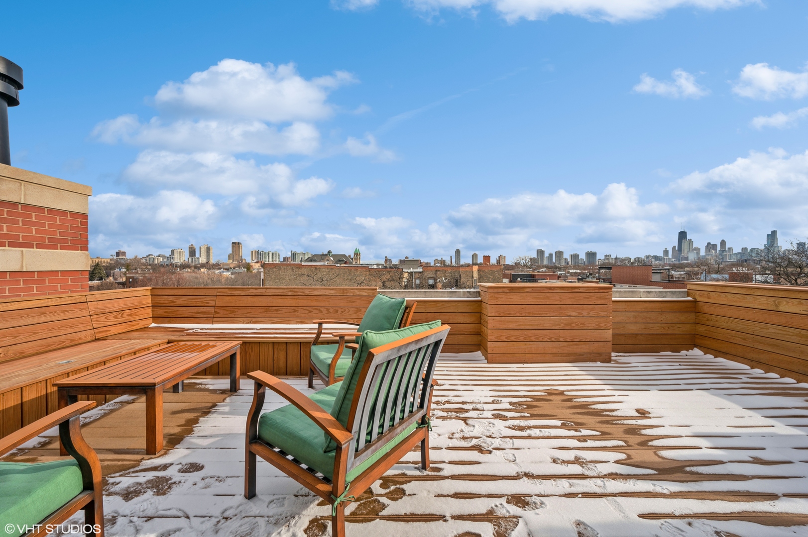 2152 N Racine Avenue Unit: 4