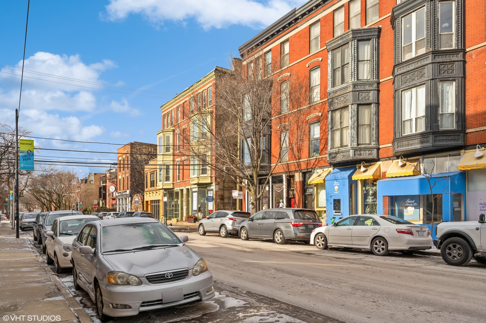 2152 N Racine Avenue Unit: 4