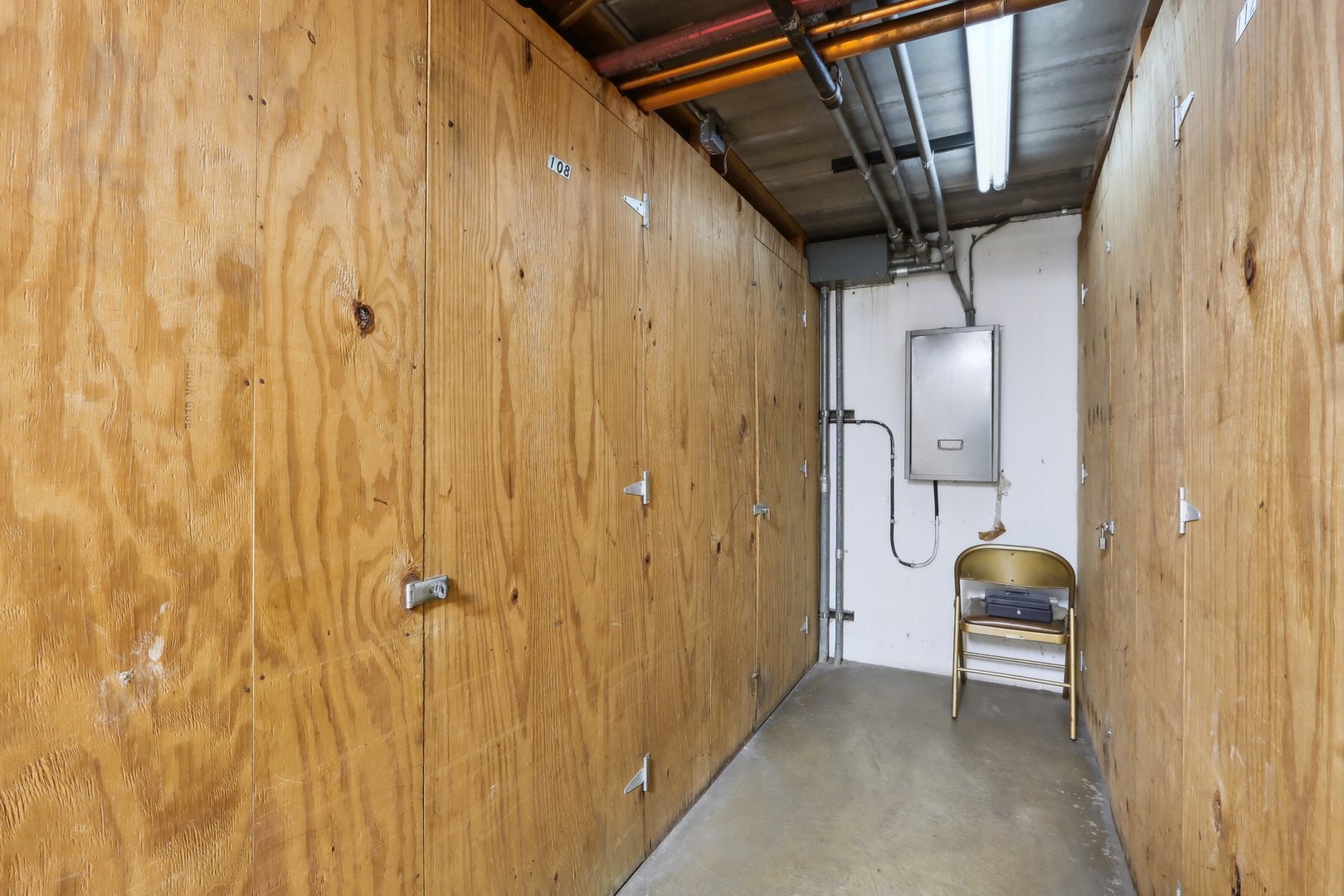 4831 N Central Avenue Unit: 108