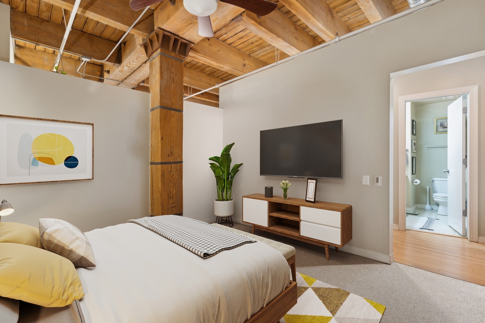 375 W Erie Street Unit: 315