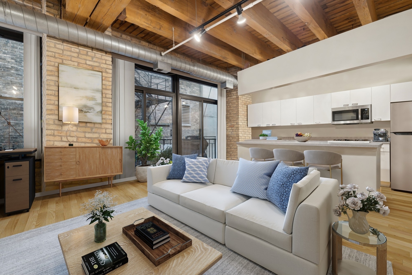 375 W Erie Street Unit: 315