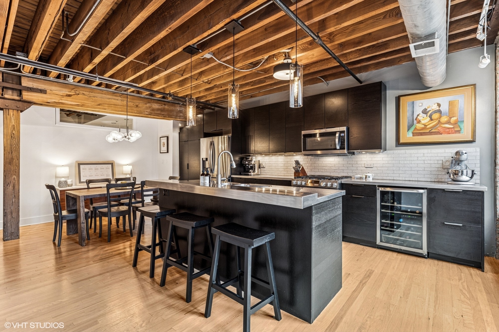 1118 W Fulton Street Unit: 306