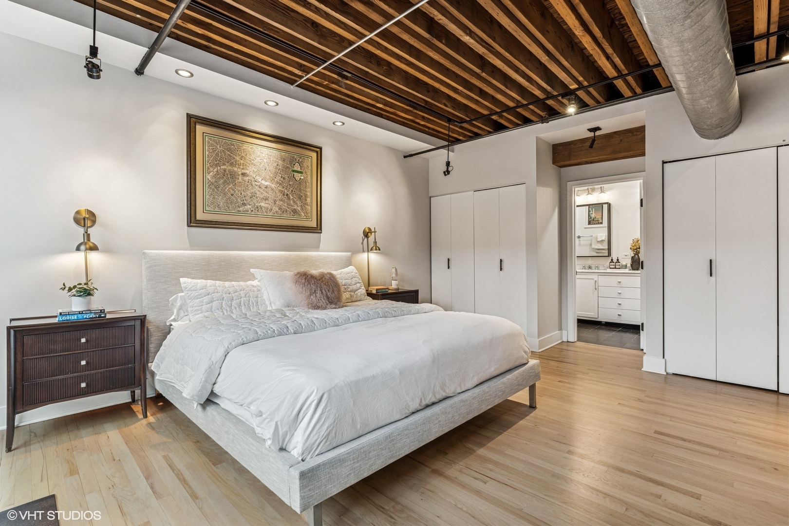 1118 W Fulton Street Unit: 306