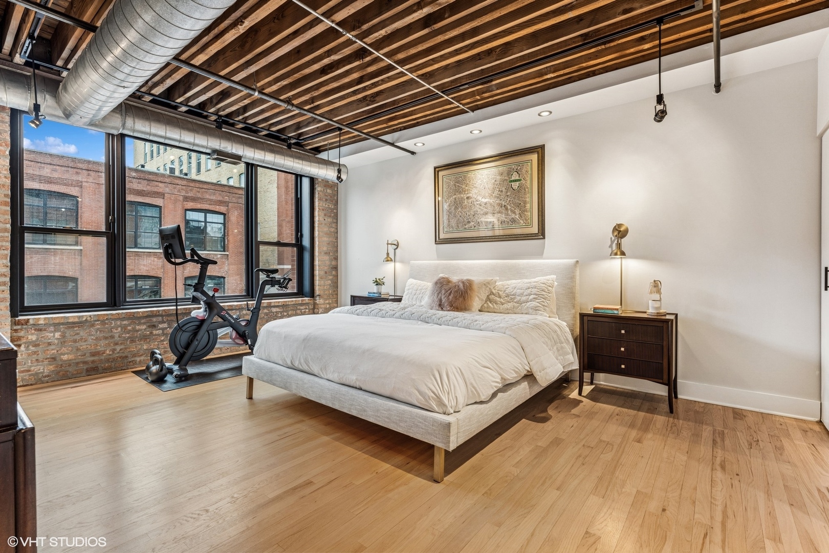 1118 W Fulton Street Unit: 306