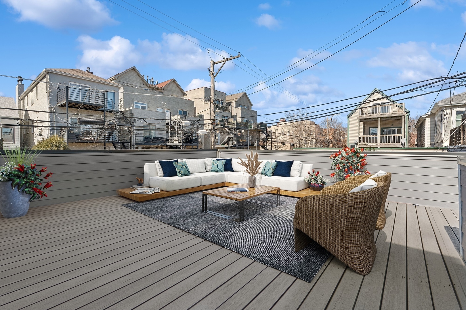 1942 W George Street