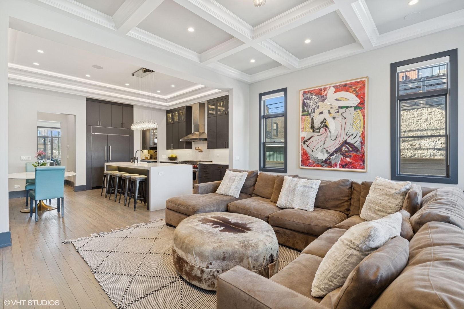 1942 W George Street