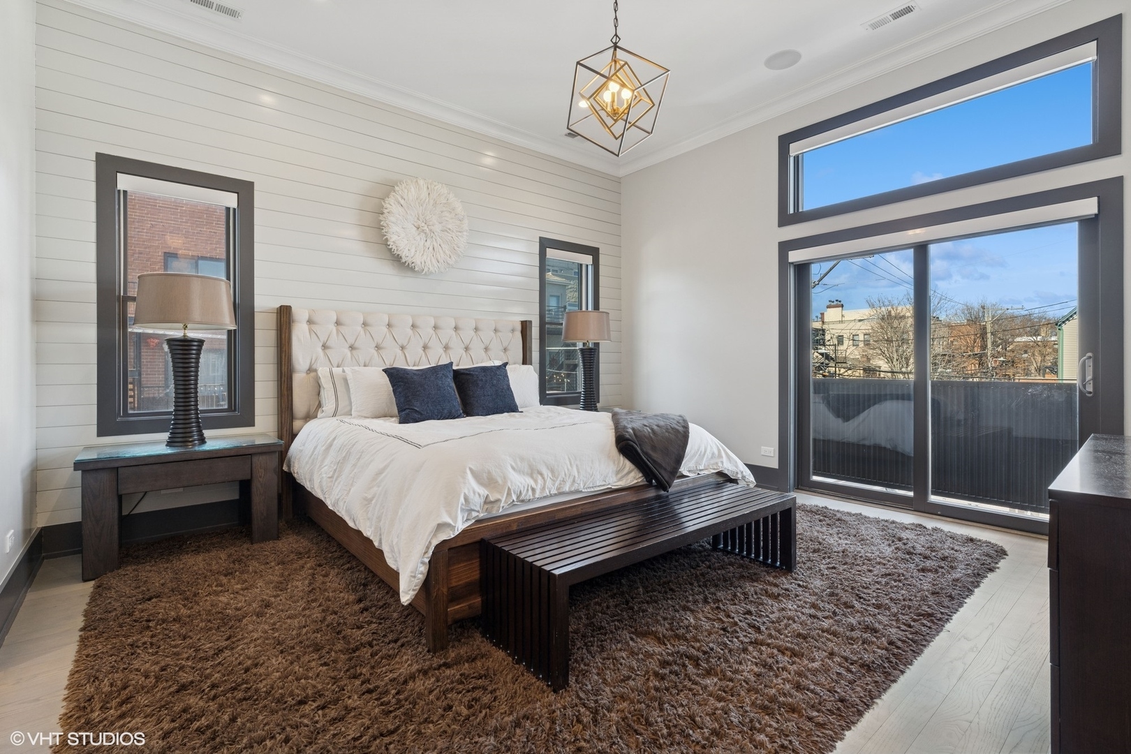 1942 W George Street