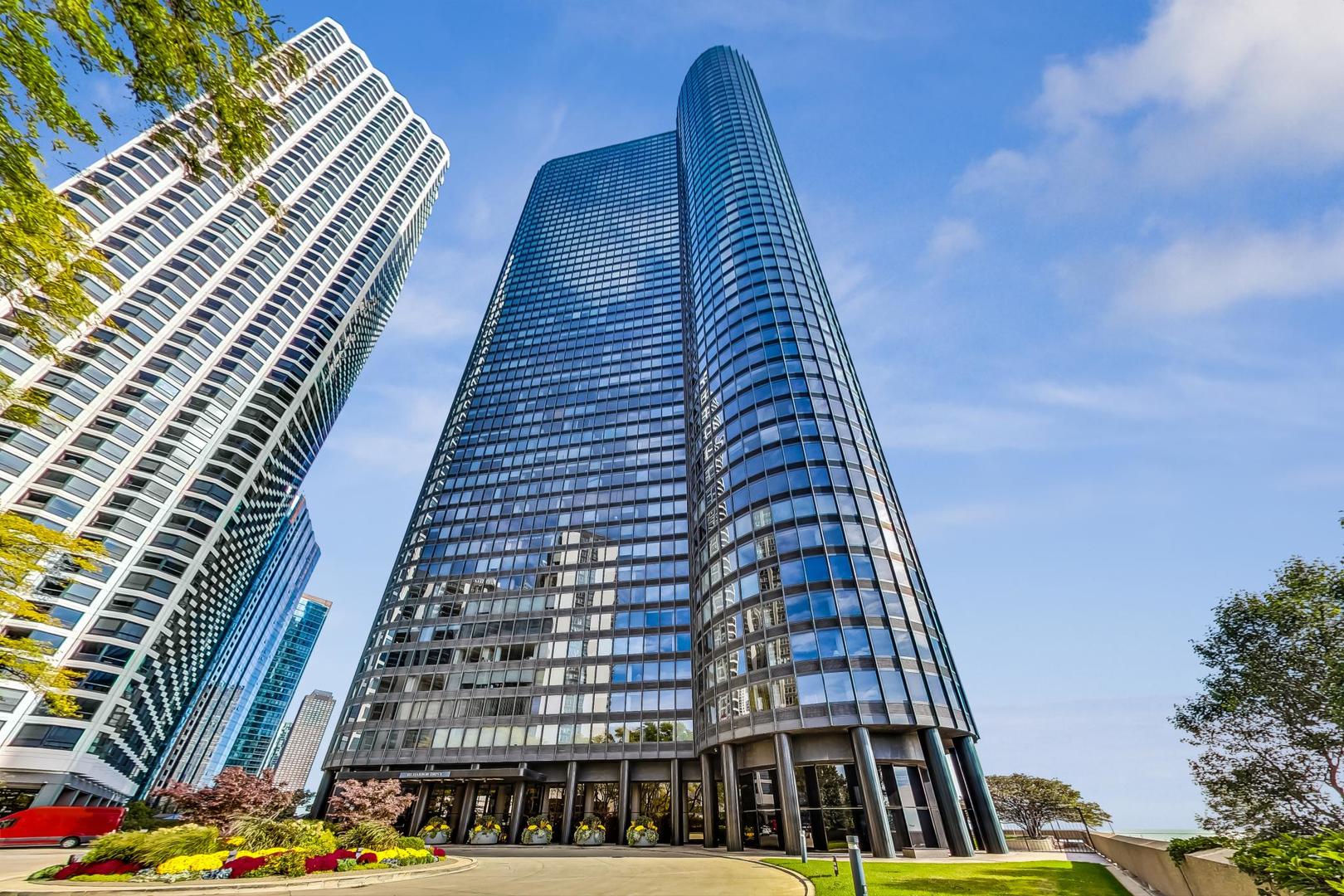 155 N HARBOR Drive Unit: 4506