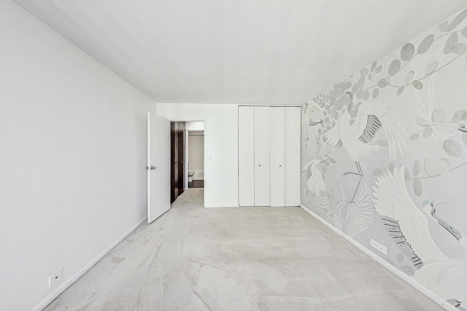 155 N HARBOR Drive Unit: 4506