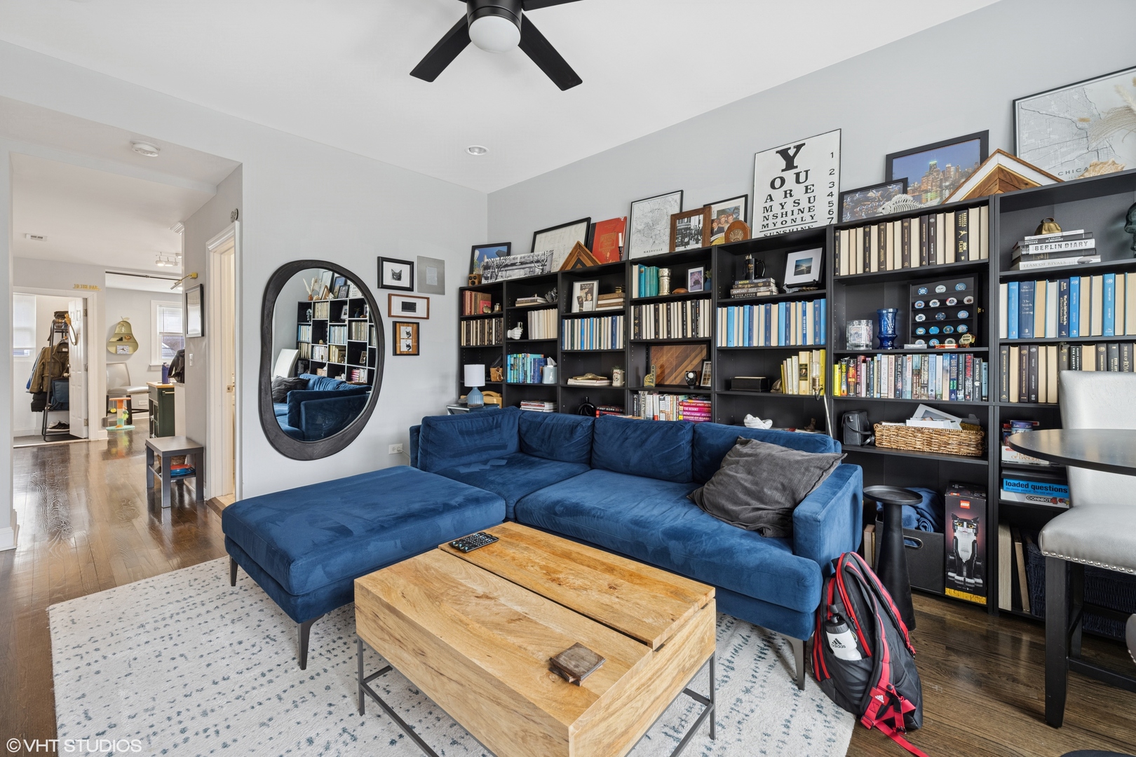 1721 N Artesian Avenue