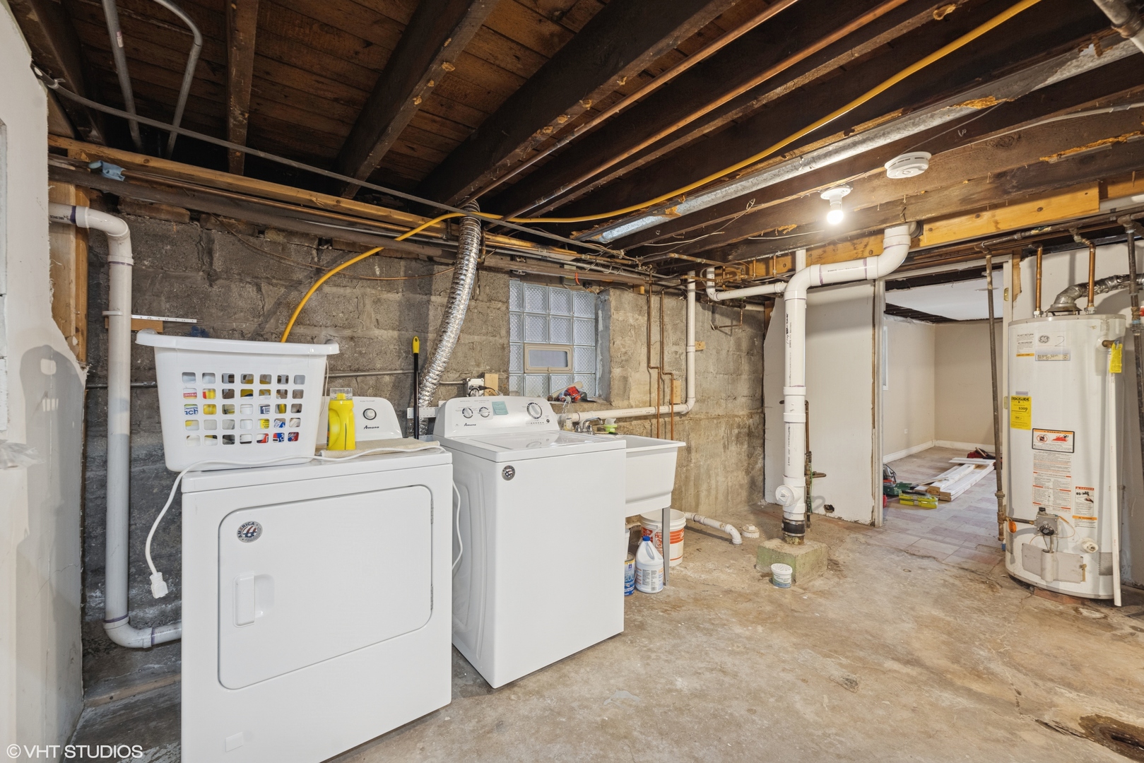 1721 N Artesian Avenue