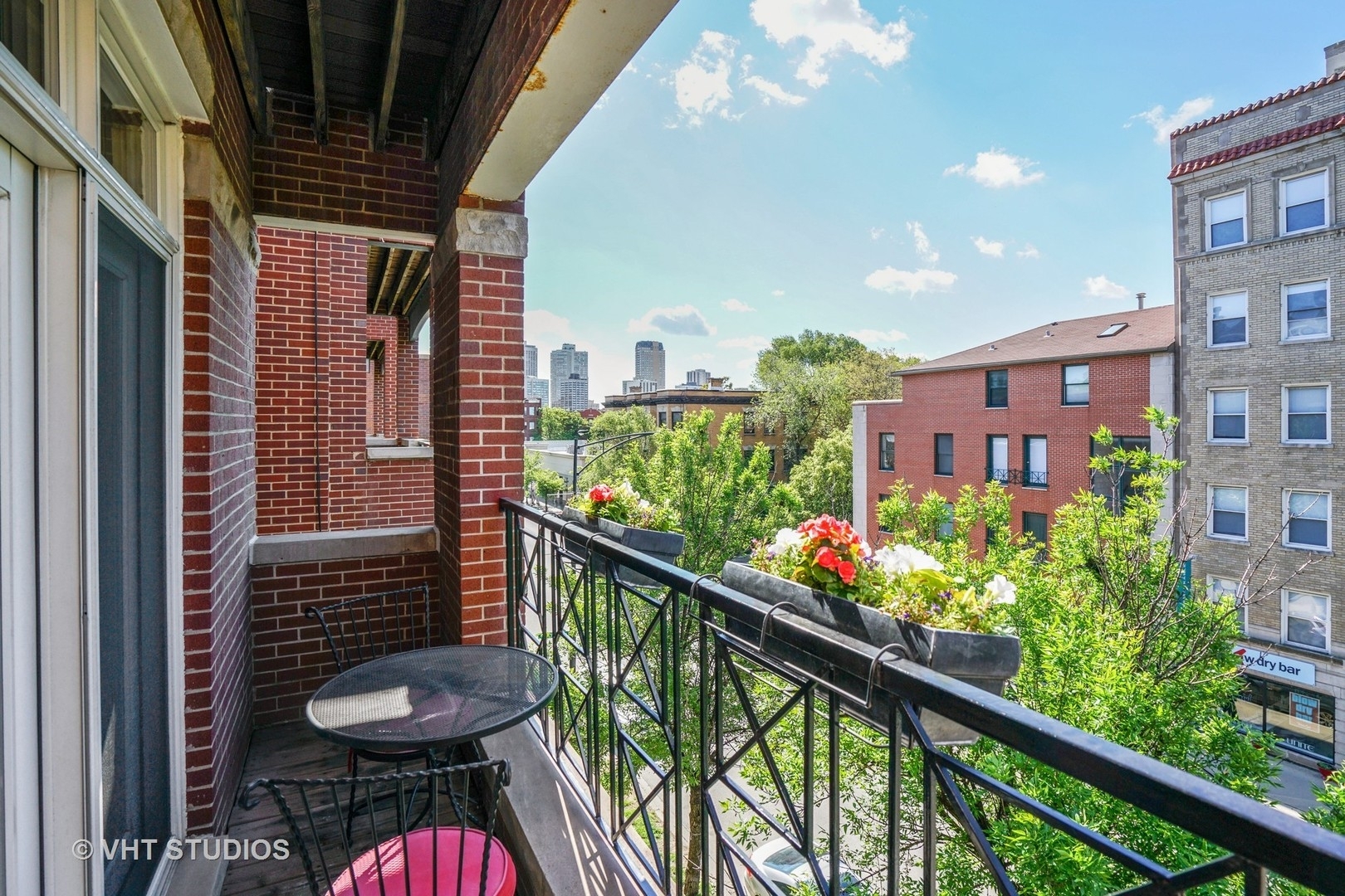 840 W Diversey Parkway Unit: 3E
