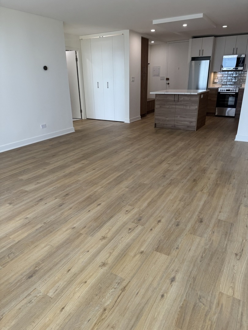 1636 N Wells Street Unit: 2003