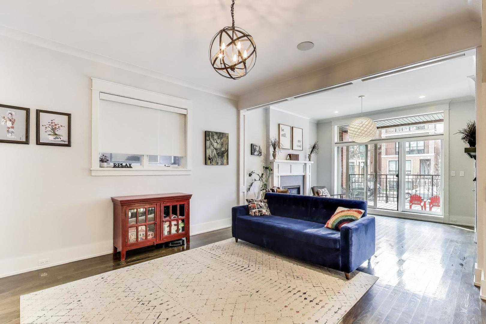 920 W wrightwood Avenue Unit: 1