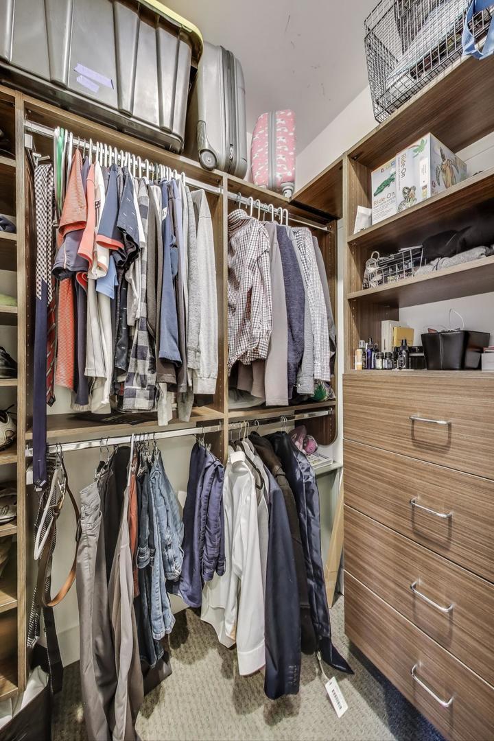 920 W wrightwood Avenue Unit: 1