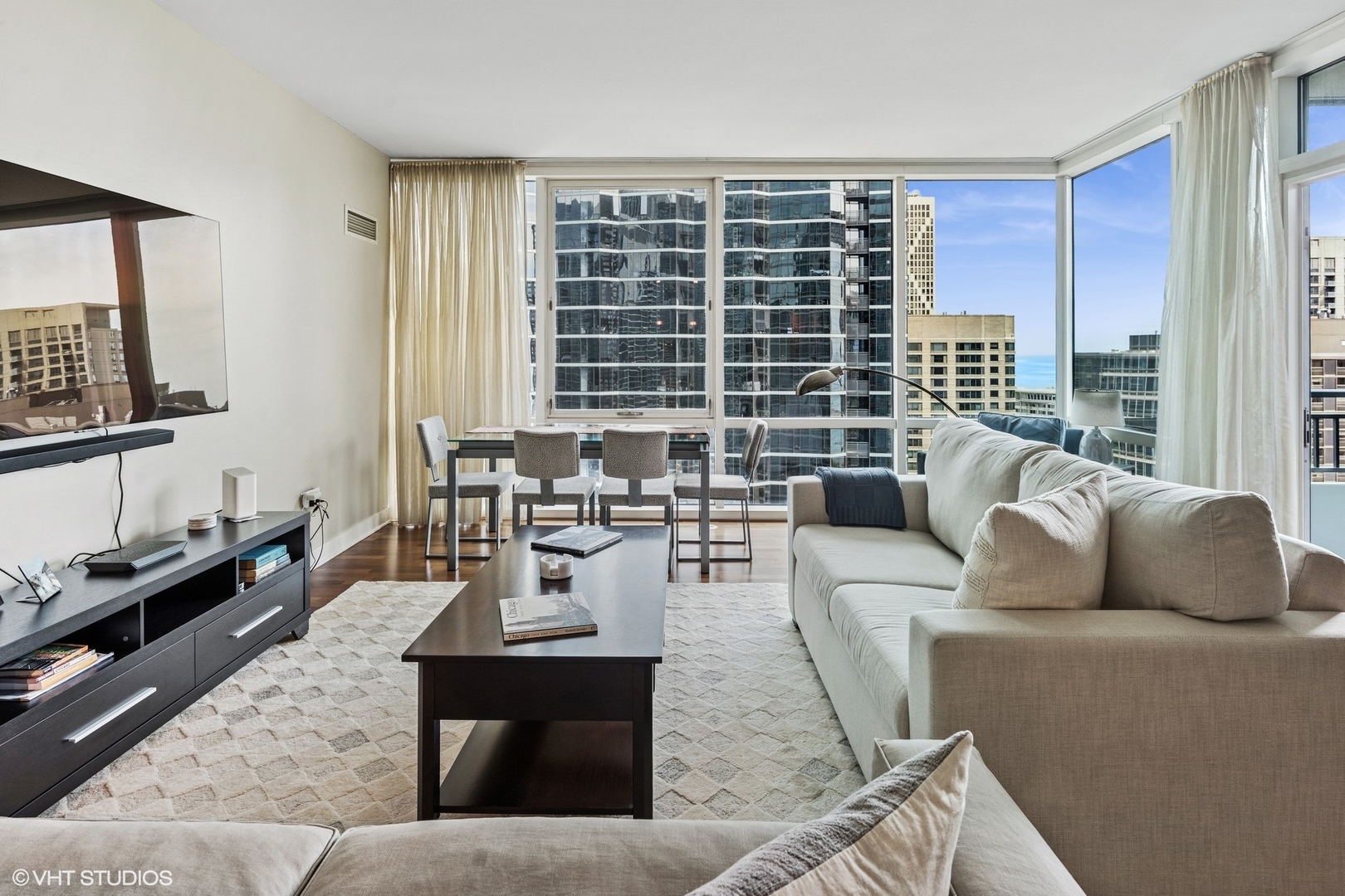 505 N McClurg Court Unit: 3601