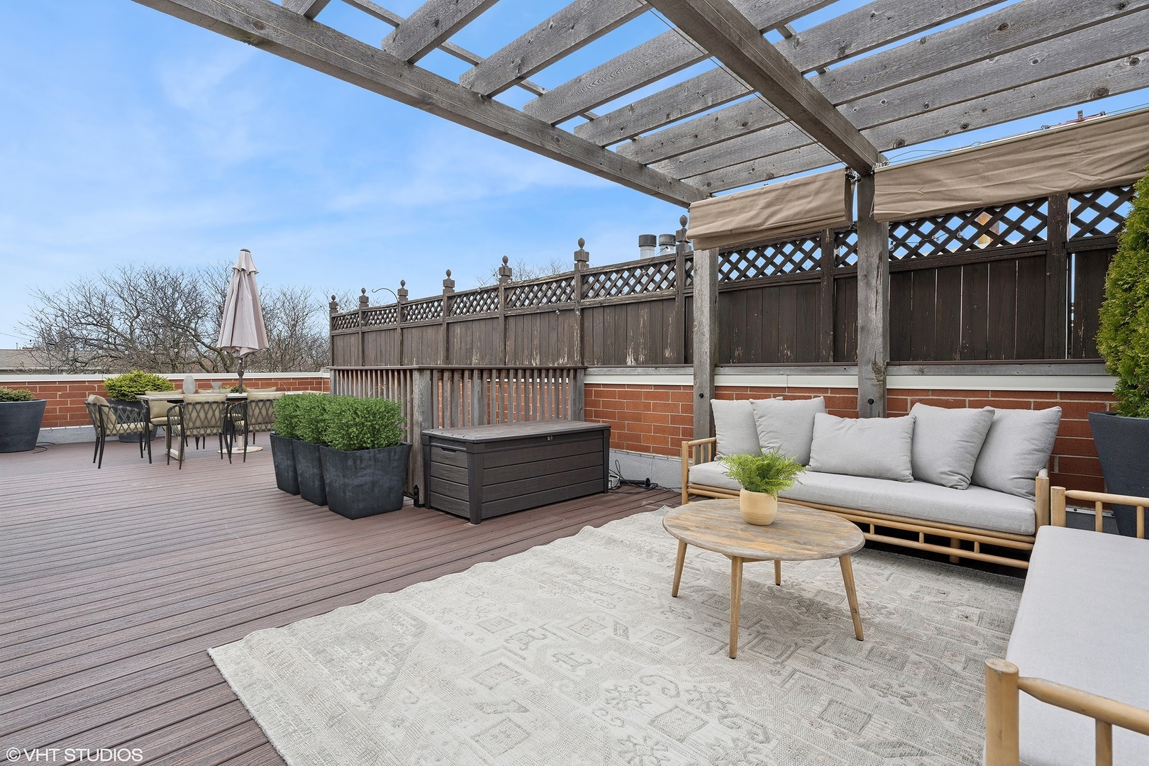 1151 W George Street