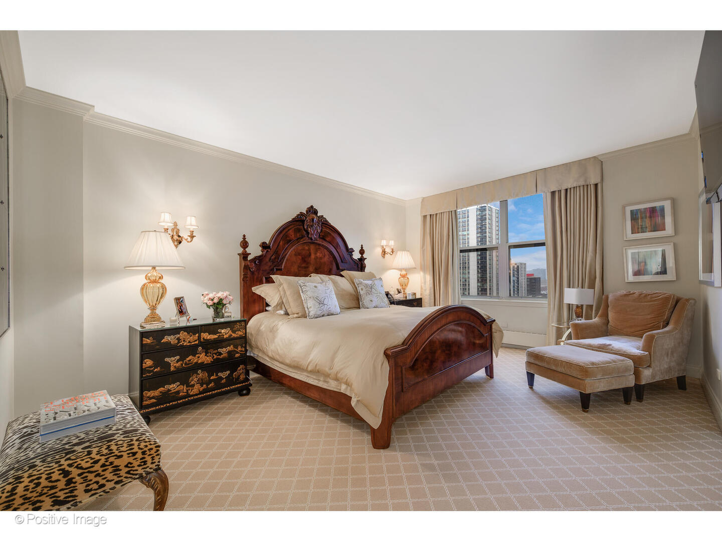 1301 N Dearborn Street Unit: 1201-2