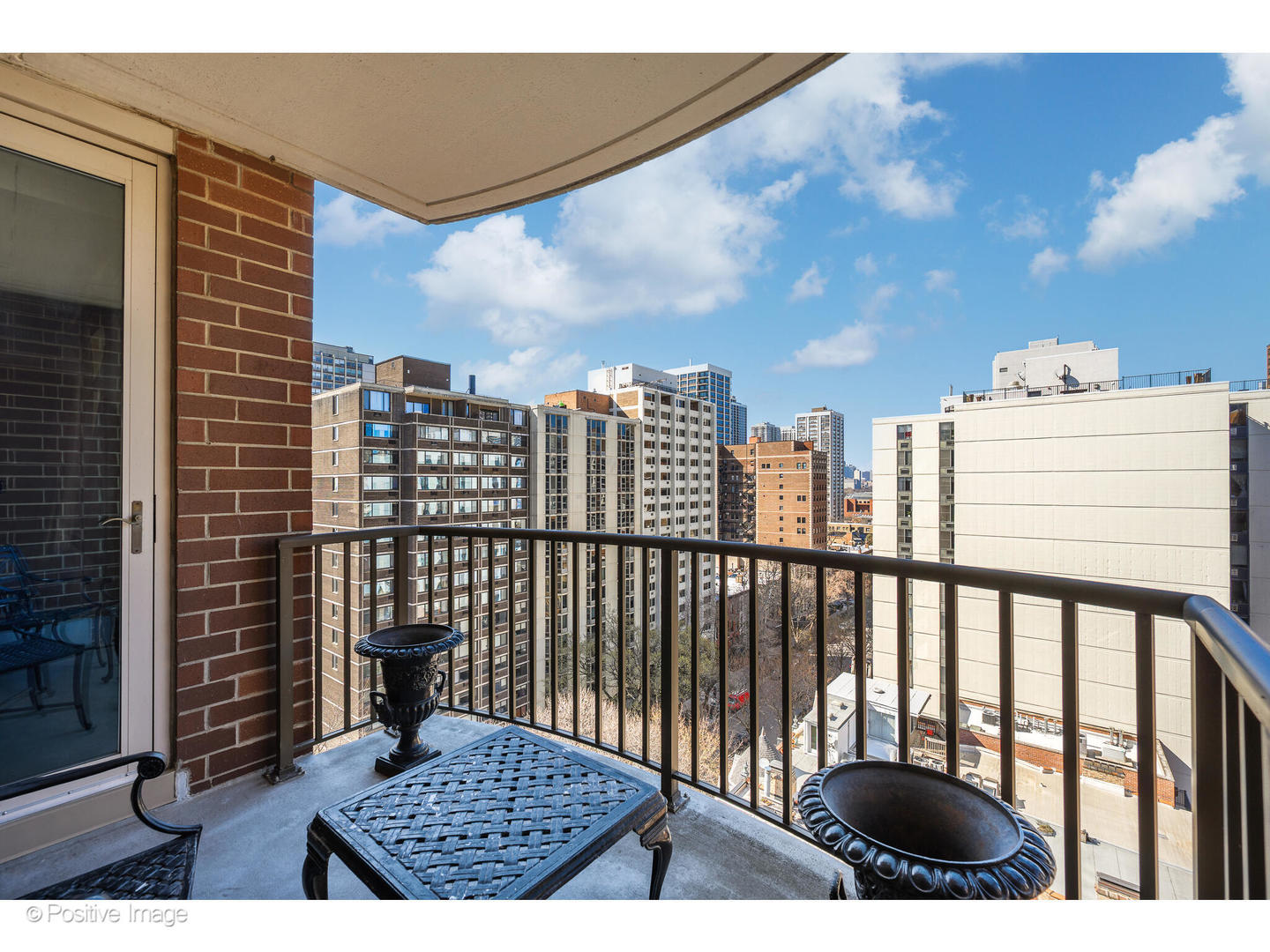 1301 N Dearborn Street Unit: 1201-2