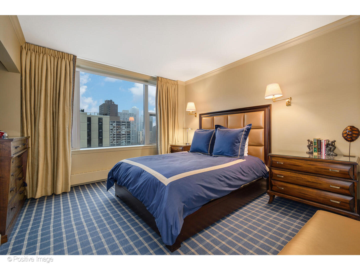 1301 N Dearborn Street Unit: 1201-2