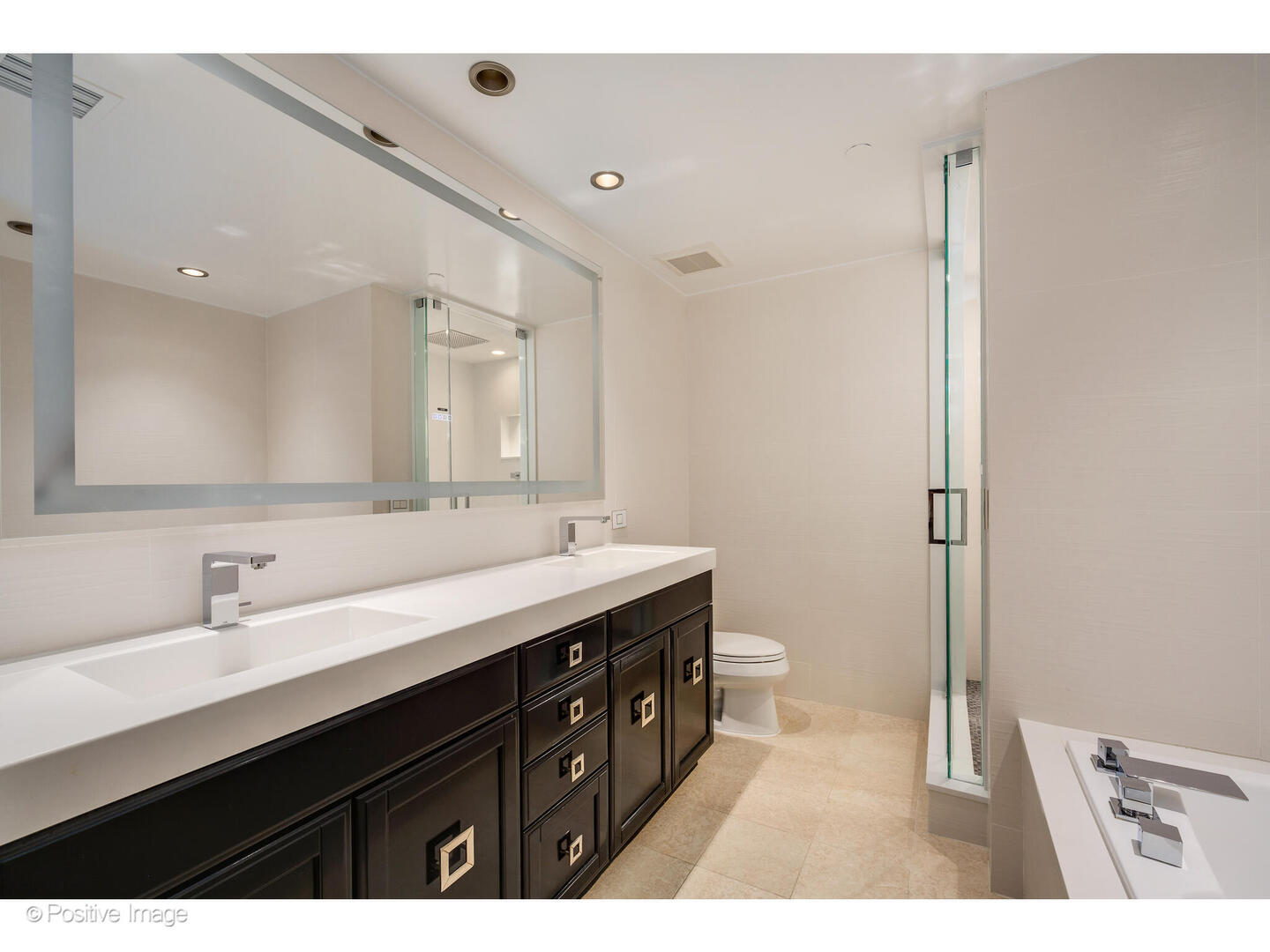 1301 N Dearborn Street Unit: 1201-2