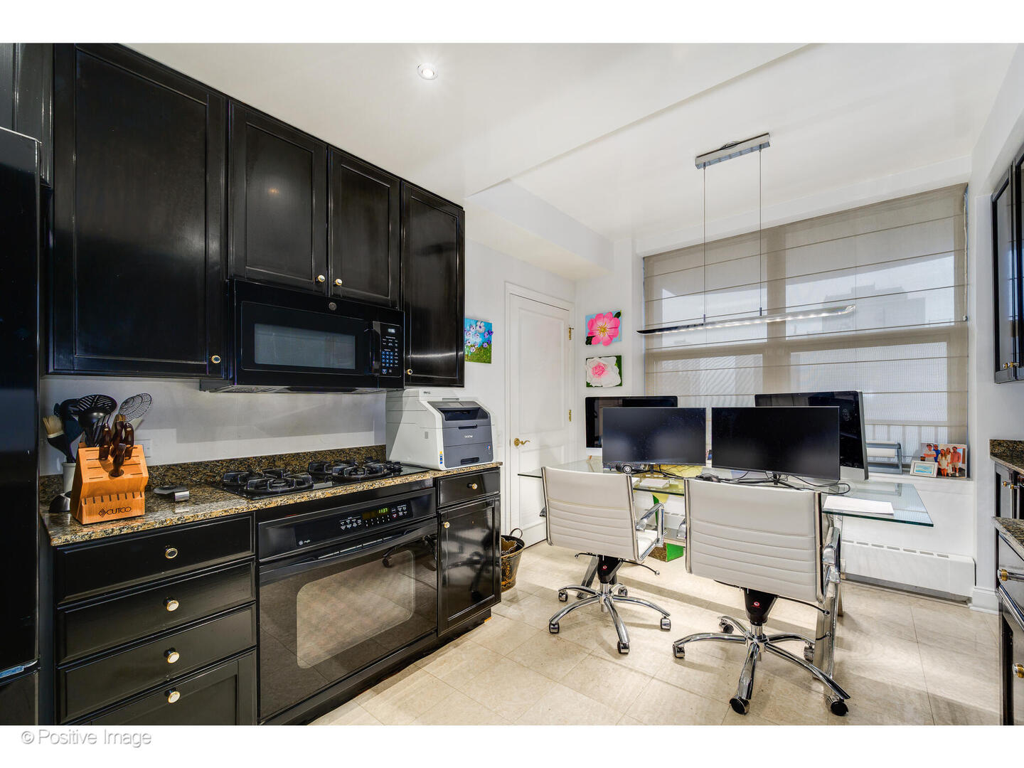 1301 N Dearborn Street Unit: 1201-2