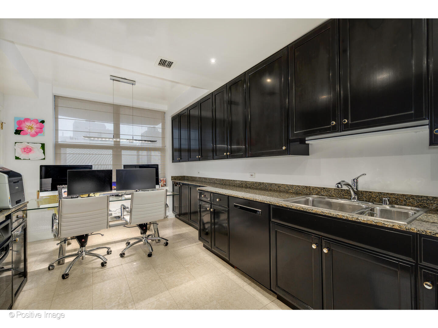 1301 N Dearborn Street Unit: 1201-2