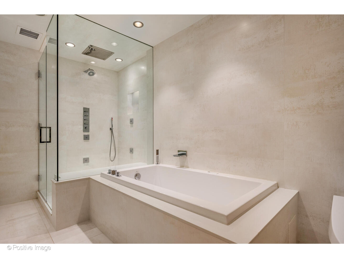 1301 N Dearborn Street Unit: 1201-2