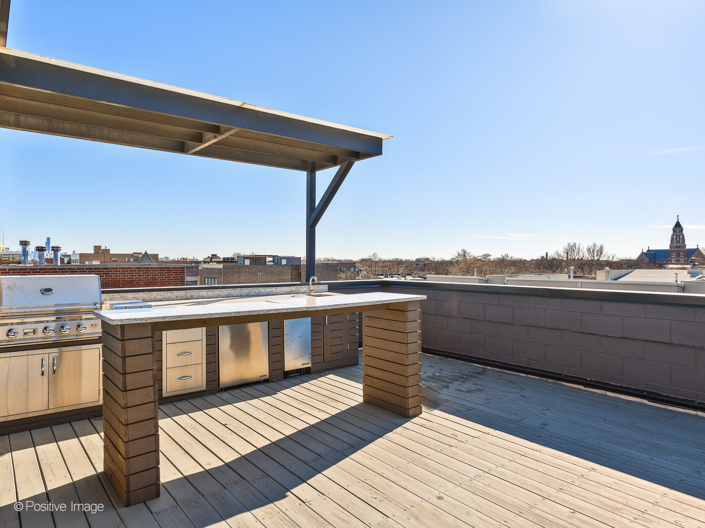 4115 N Lincoln Avenue Unit: 4S