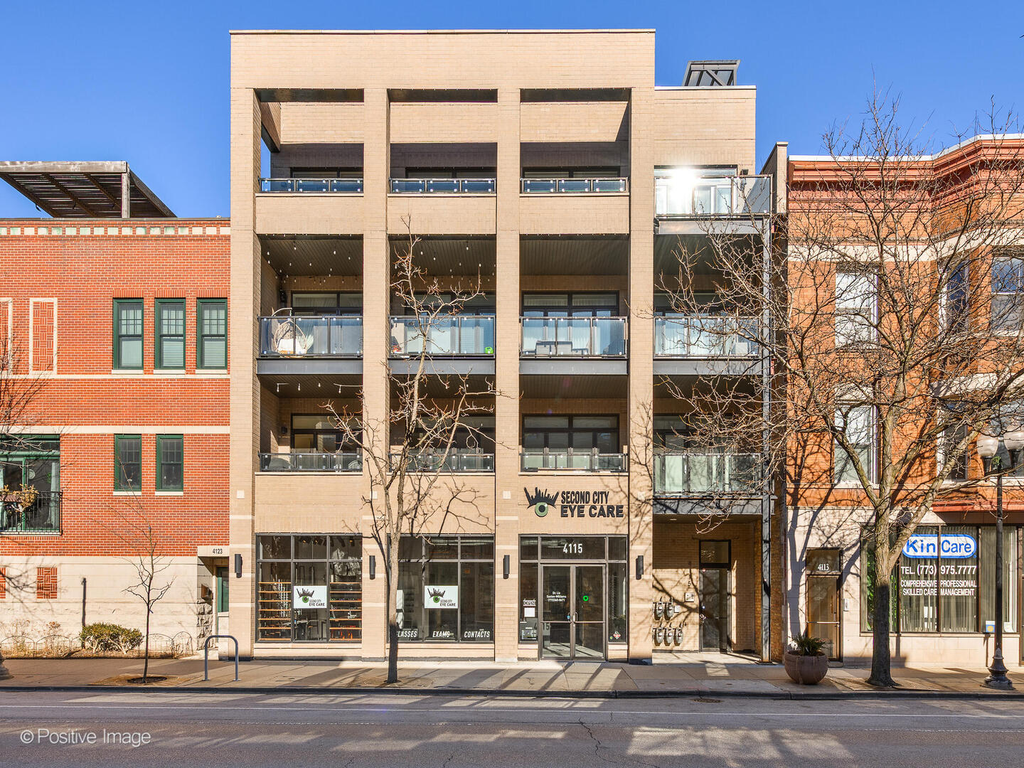 4115 N Lincoln Avenue Unit: 4S