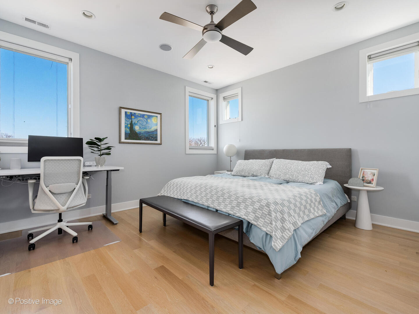 4115 N Lincoln Avenue Unit: 4S