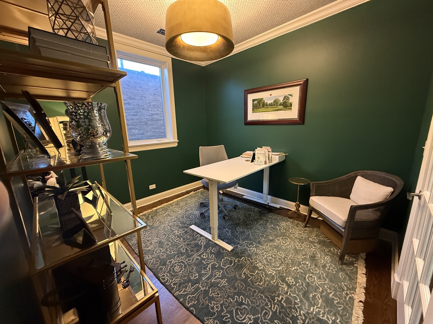 851 W Fletcher Street Unit: 3