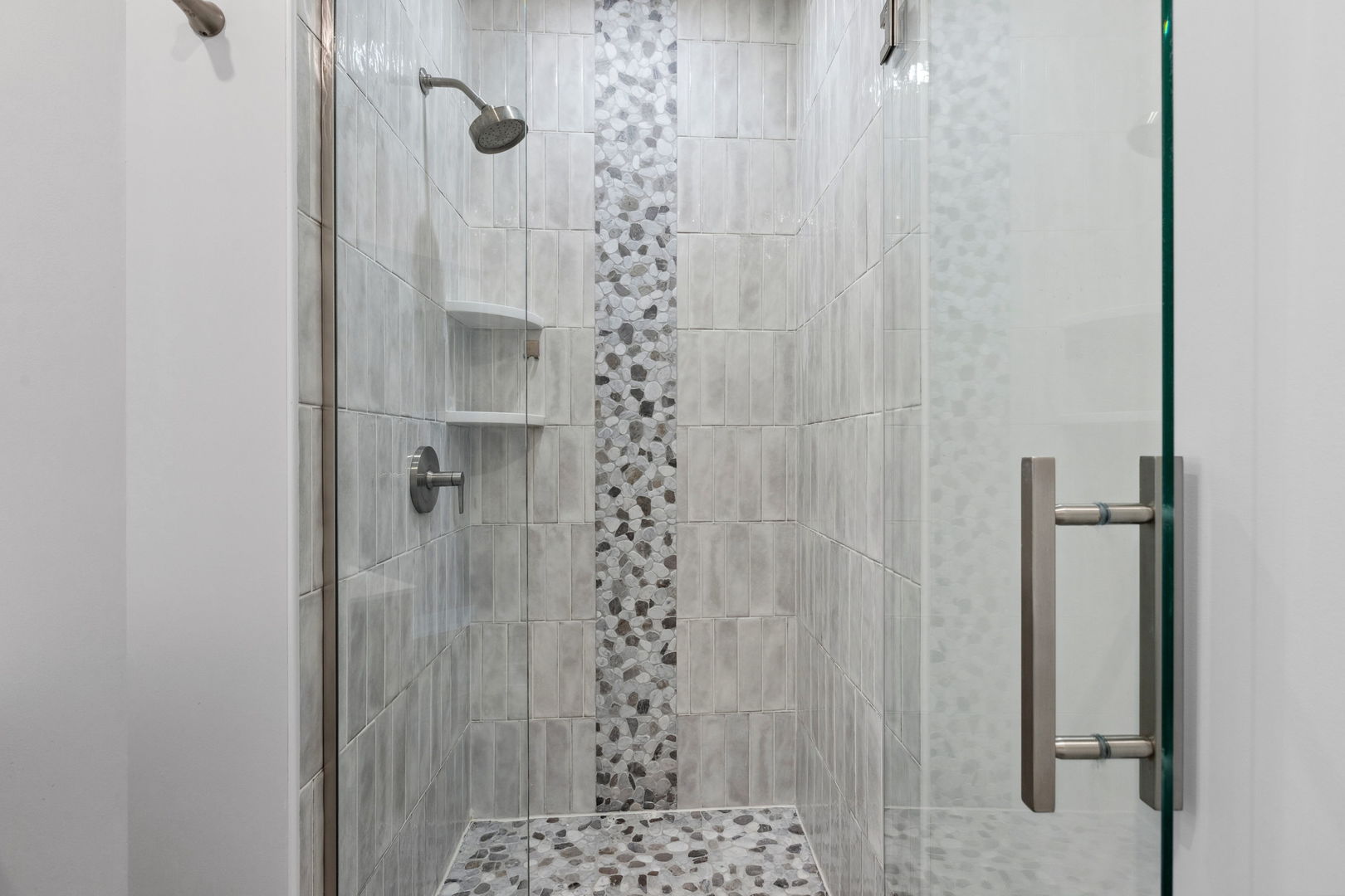 757 N Orleans Street Unit: 1406