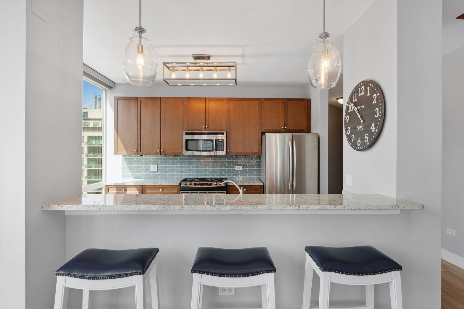 757 N Orleans Street Unit: 1406