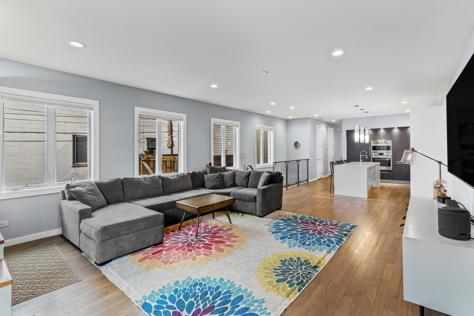 2320 N Hamilton Avenue Unit: 1