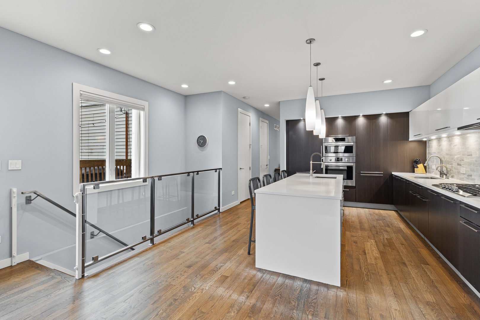 2320 N Hamilton Avenue Unit: 1