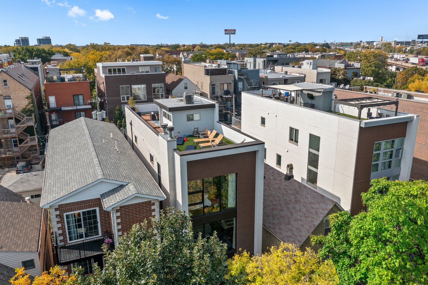 2320 N Hamilton Avenue Unit: 1