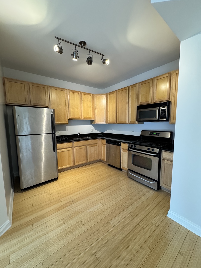 8 W Monroe Street Unit: 1409