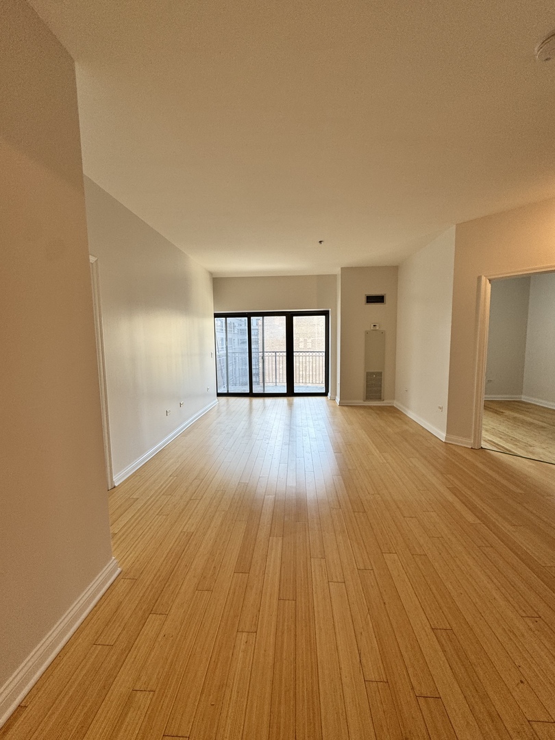 8 W Monroe Street Unit: 1409