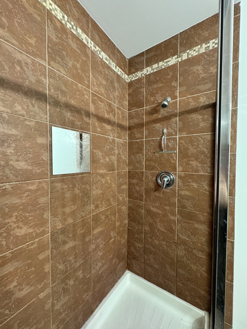 8 W Monroe Street Unit: 1409