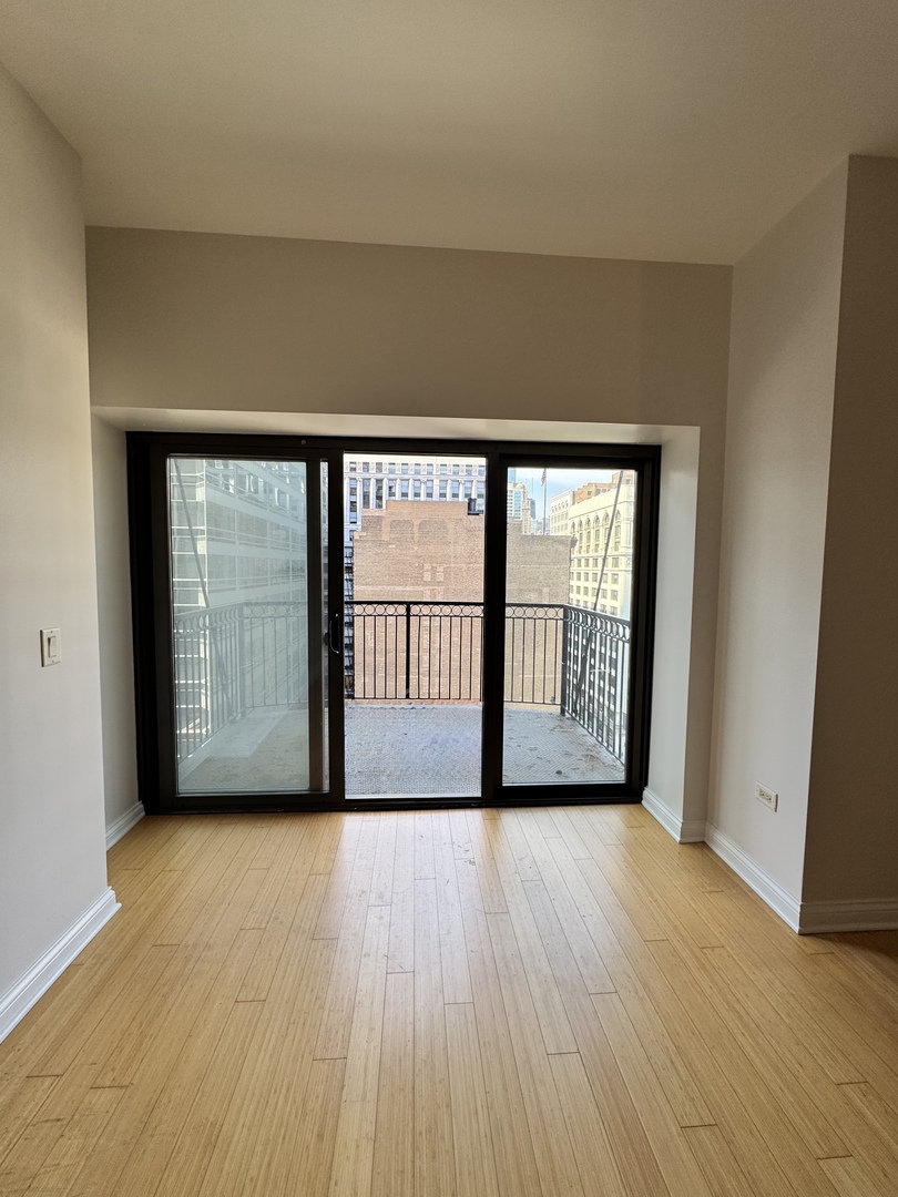8 W Monroe Street Unit: 1409