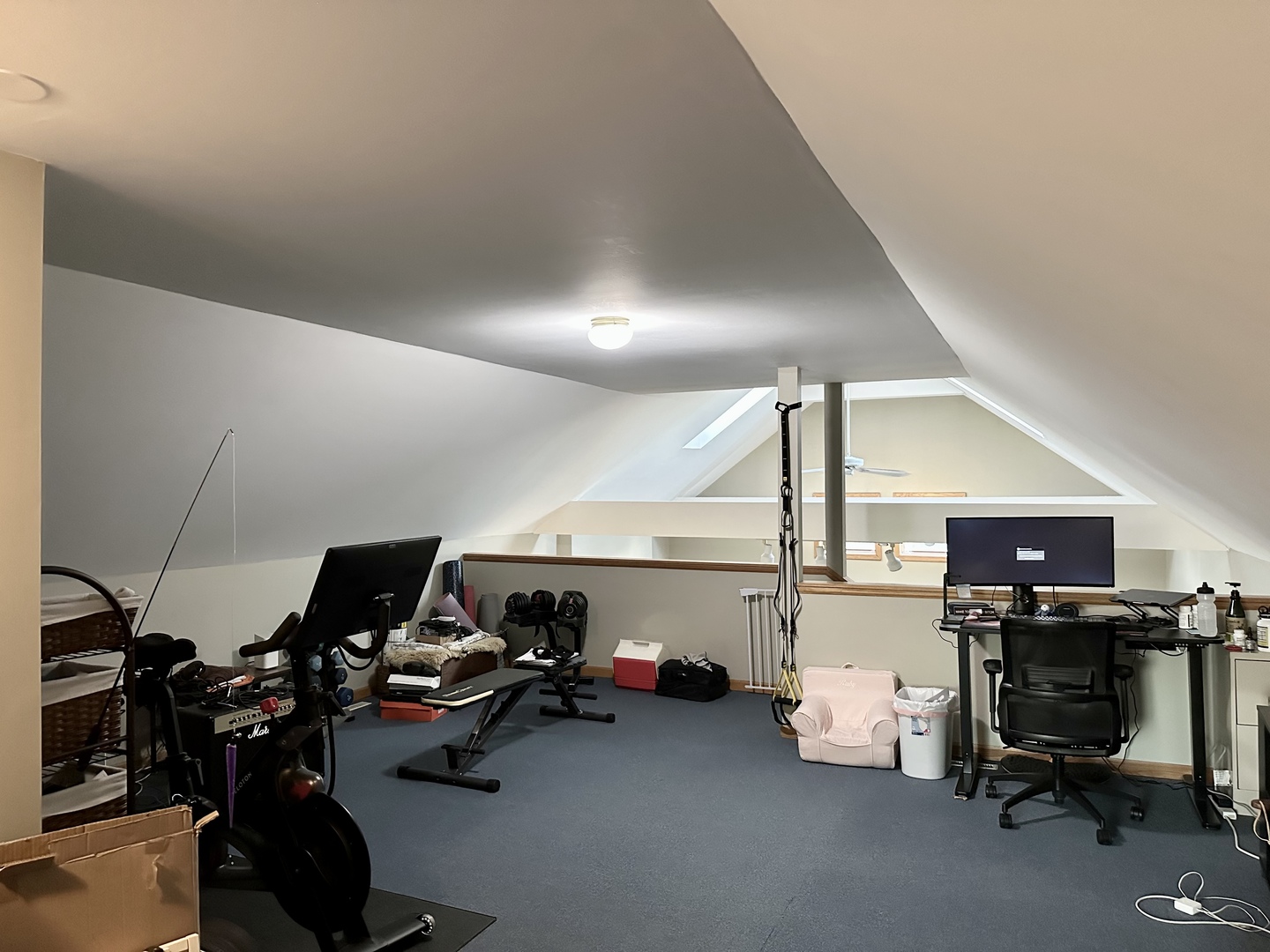 1463 N Leavitt Street Unit: 3