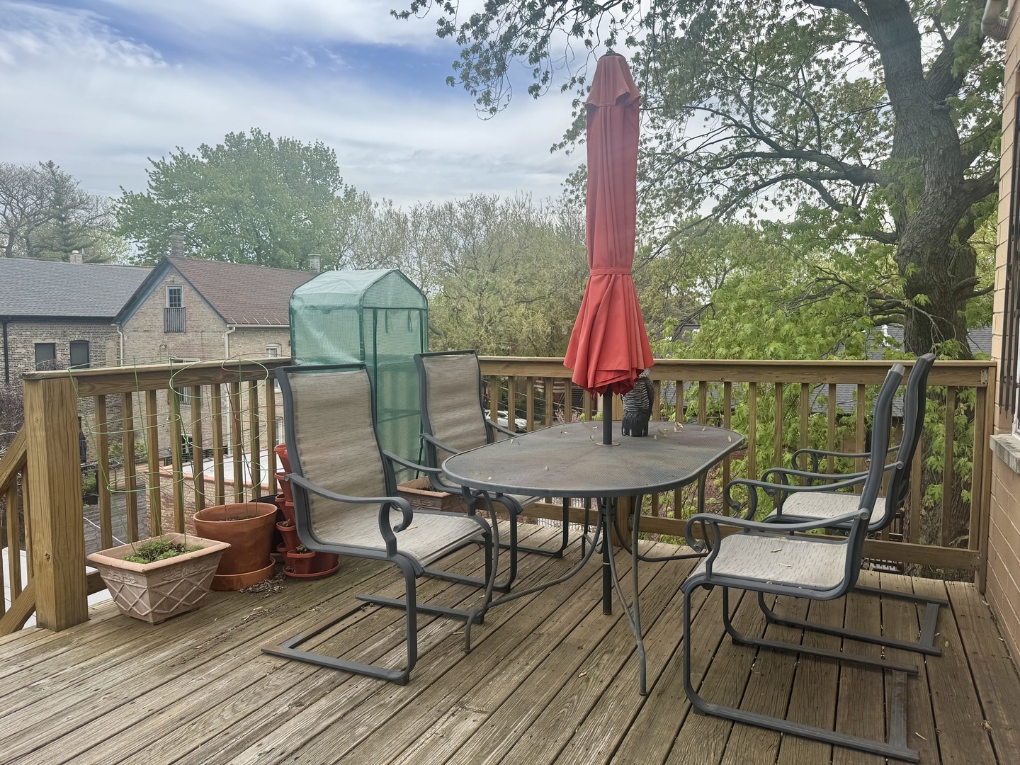 1463 N Leavitt Street Unit: 3