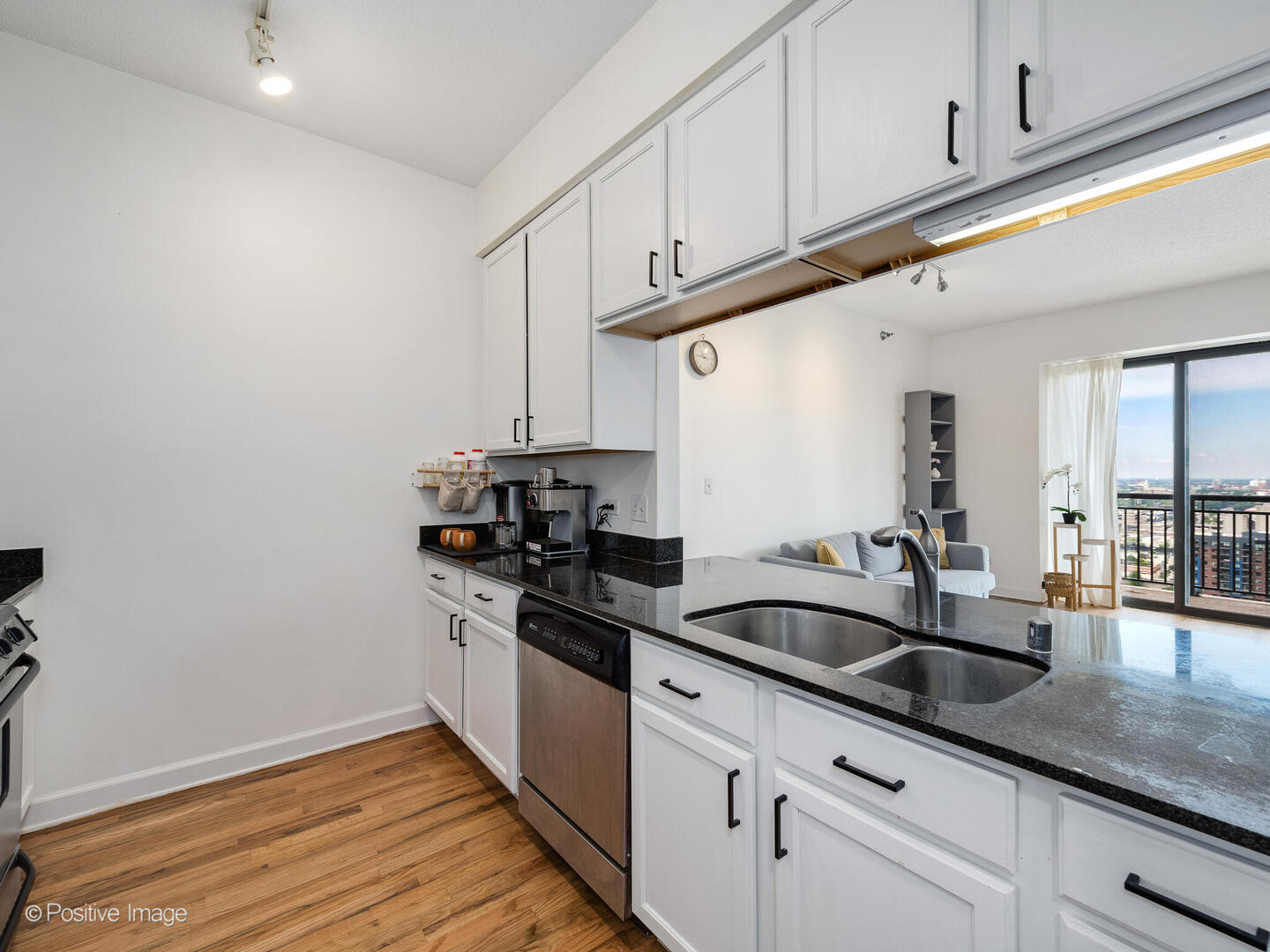 41 E 8th Street Unit: 2306