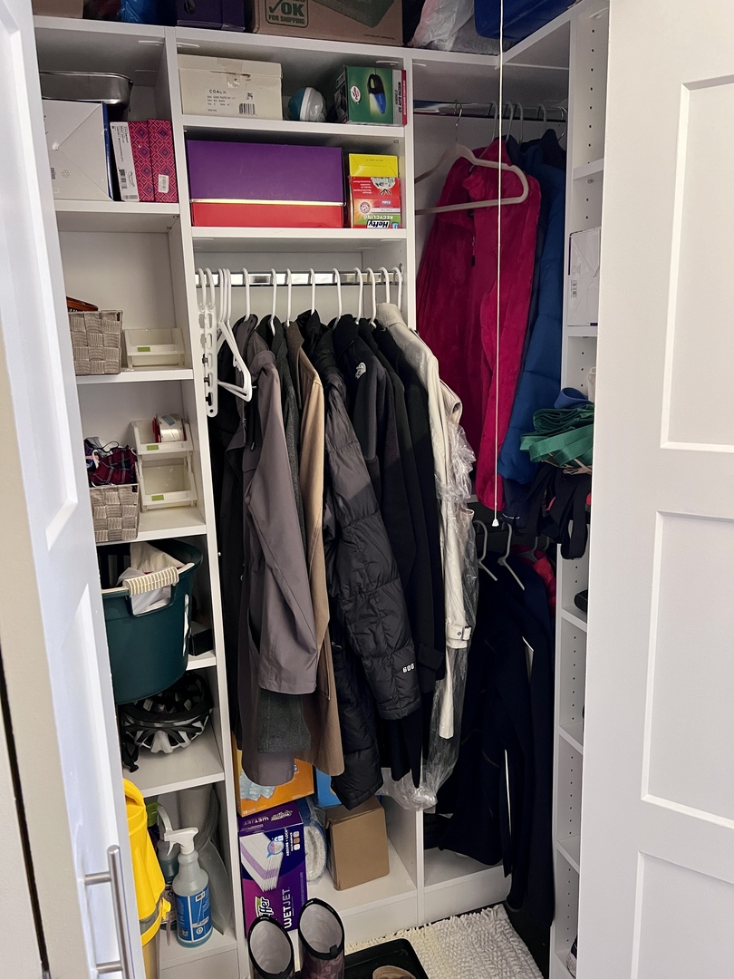 330 N Jefferson Street Unit: 1404