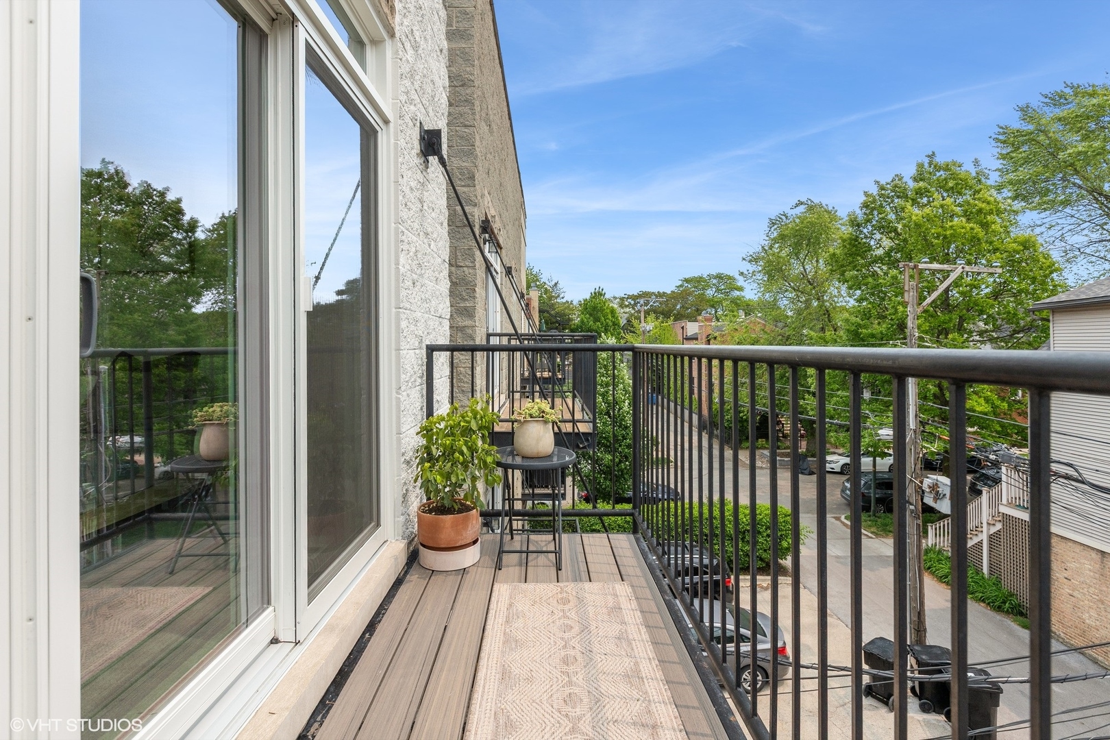 2139 W Roscoe Street Unit: 3E