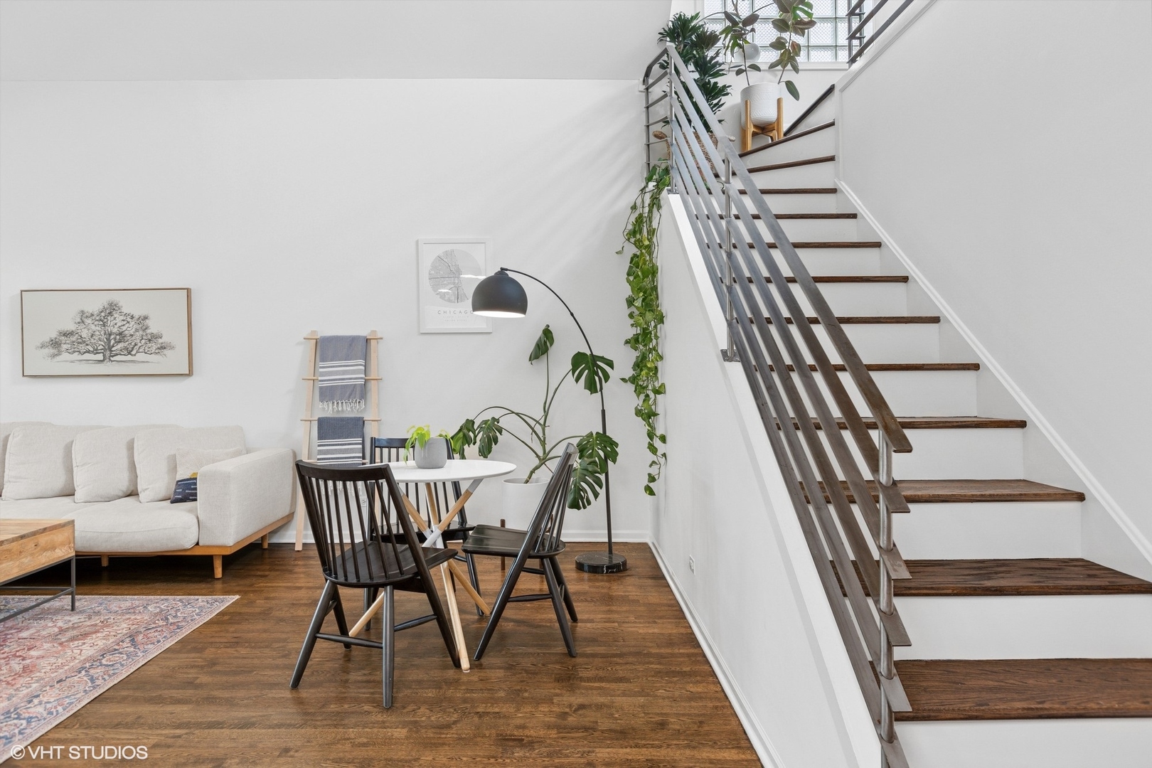 2139 W Roscoe Street Unit: 3E